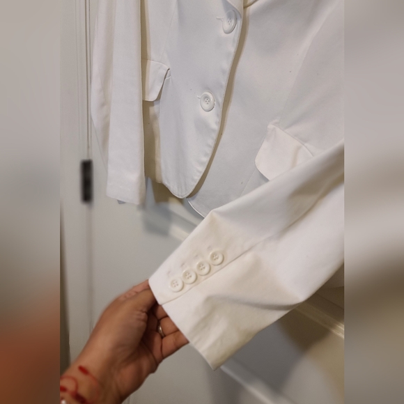 Igloo Petite White Structured Cotton Blazer Size 8P - Picture 4 of 14